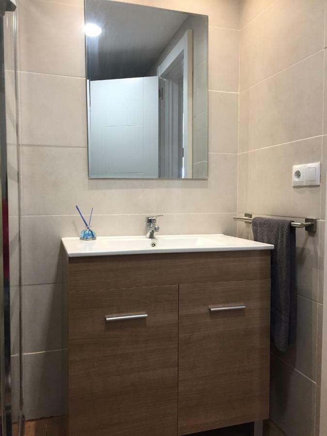 Apartamento Cerca De La Playa Y Campo De Golf Con Piscina Torremolinos Exterior photo
