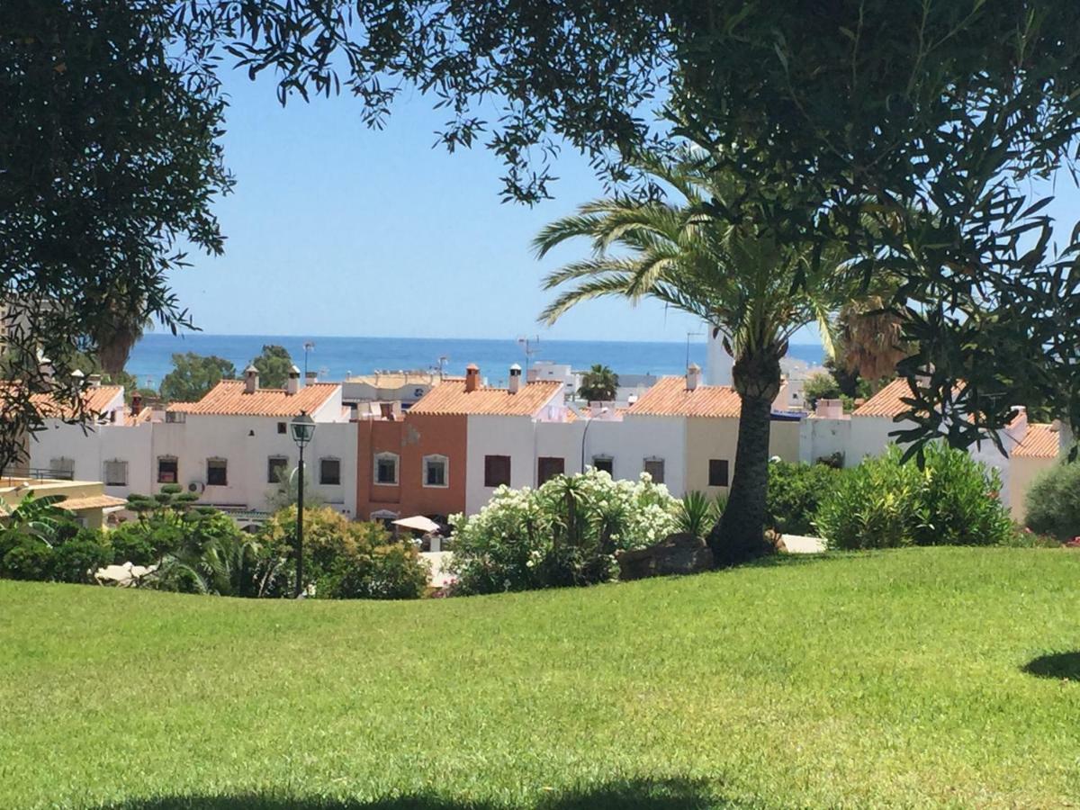 Apartamento Cerca De La Playa Y Campo De Golf Con Piscina Torremolinos Exterior photo