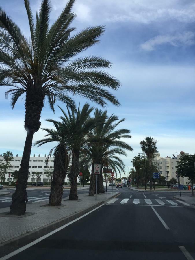 Apartamento Cerca De La Playa Y Campo De Golf Con Piscina Torremolinos Exterior photo